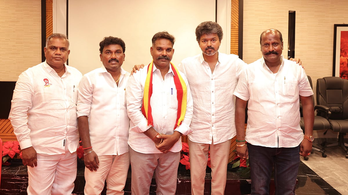 ತಮಿಳುನಾಡು ರಾಜಕೀಯ ಚಿತ್ರಣವನ್ನೇ ಬದಲಿಸಿದ TVK: ಹೇಗಿರಲಿದೆ ನಟ ವಿಜಯ್ ಸಚಿವ ಸಂಪುಟ? ಯಾವ ನಾಯಕರು ಇರಬಹುದು?