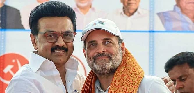 'ಕಾಂಗ್ರೆಸ್ ನಮ್ಮ ಬೆನ್ನಿಗೆ ಚೂರಿ ಹಾಕಿದೆ': ಟಿವಿಕೆಗೆ ಬೆಂಬಲ ಘೋಷಿಸಿದ ಬೆನ್ನಲ್ಲೇ ಡಿಎಂಕೆ ಟೀಕೆ