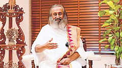 'ಸಂವಹನದ ಕೊರತೆಯೇ ಇಂದು ಮಾನವಕುಲದ ಮುಂದಿರುವ ಅತಿದೊಡ್ಡ ಸವಾಲು': ಶ್ರೀ ರವಿಶಂಕರ ಗುರೂಜಿ