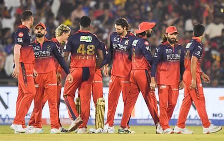 Qualifier 1: RCB Predicted playing XI; ತಂಡಕ್ಕೆ ಮರಳಿದ ಸಾಲ್ಟ್, ವೆಂಕಟೇಶ್ ಅಯ್ಯರ್‌ಗೆ ಸ್ಥಾನ; ದೇವದತ್ ಪಡಿಕ್ಕಲ್ ಔಟ್?