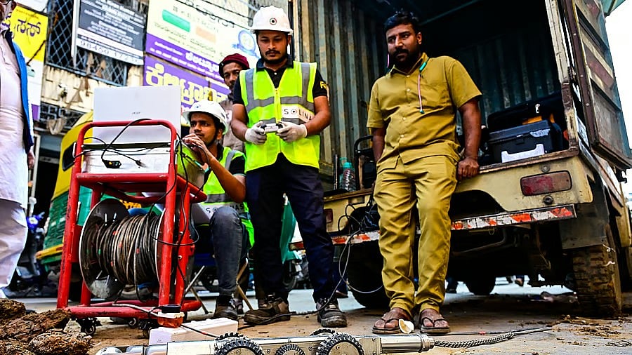 Bengaluru: ರೋಬೋಟಿಕ್ ತಂತ್ರಜ್ಞಾನದ ಯಶಸ್ವಿ ಬಳಕೆ; 399 ಕಡೆ ರಸ್ತೆ ಅಗೆಯುವುದನ್ನು ತಪ್ಪಿಸಿದ ಜಲಮಂಡಳಿ!