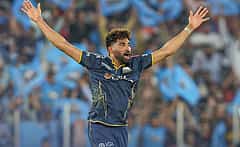 'RCB ಜೊತೆ ಇದ್ದಾಗ ಭಯಂಕರ, ಈಗ ಮಾರಕ ಬೌಲರ್': ಮೊಹಮ್ಮದ್ ಸಿರಾಜ್ ಬಗ್ಗೆ ಭಾರತದ ಮಾಜಿ ಕ್ರಿಕೆಟಿಗ ಕ್ರಿಸ್ ಶ್ರೀಕಾಂತ್