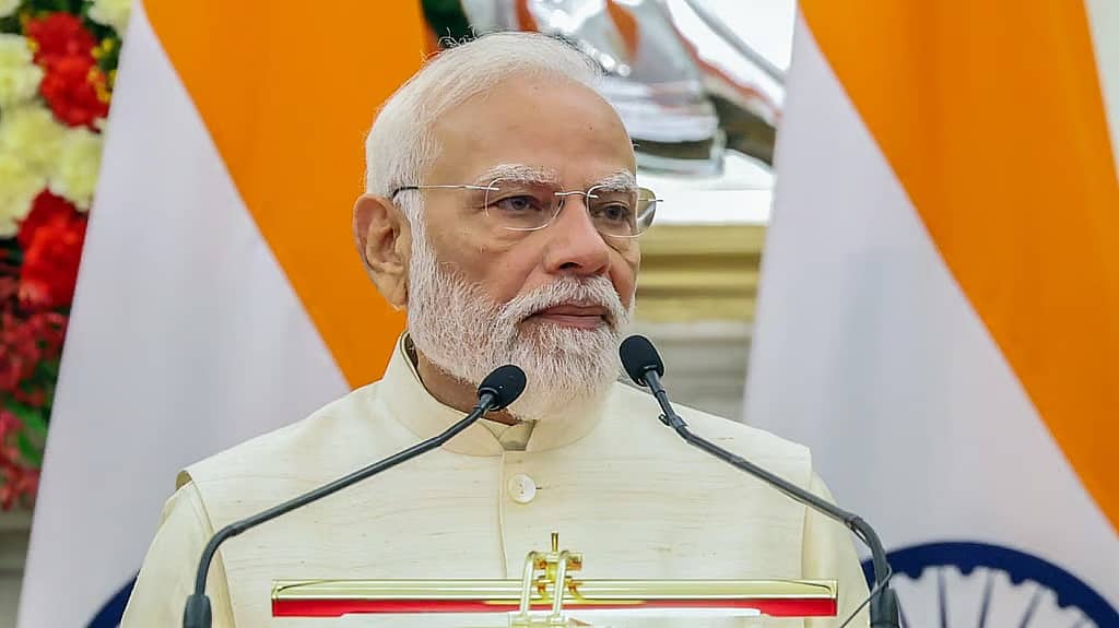 ಪಶ್ಚಿಮ ಏಷ್ಯಾ ಸಂಘರ್ಷ ಮಧ್ಯೆ ಪ್ರಧಾನಿ ಮೋದಿ UAE ಭೇಟಿ: ಇಂಧನ ಸಹಕಾರ, ತಂತ್ರಾತ್ಮಕ ತೈಲ ಸಂಗ್ರಹಕ್ಕೆ ಒತ್ತು; LPG ಒಪ್ಪಂದ ಸಾಧ್ಯತೆ
