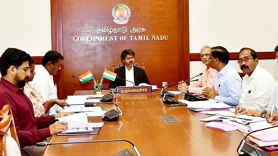 ತಮಿಳುನಾಡು: ಸೆಂಗೋಟ್ಟಯನ್ ಗೆ ಹಣಕಾಸು, ಕೀರ್ತನಾಗೆ ಕೈಗಾರಿಕೆ, ಗೃಹ ಇಲಾಖೆ ತಾವೇ ಉಳಿಸಿಕೊಂಡ ಸಿಎಂ ಜೊಸೆಫ್ ವಿಜಯ್! ಯಾರಿಗೆ ಯಾವ ಇಲಾಖೆ? ಇಲ್ಲಿದೆ ಮಾಹಿತಿ..
