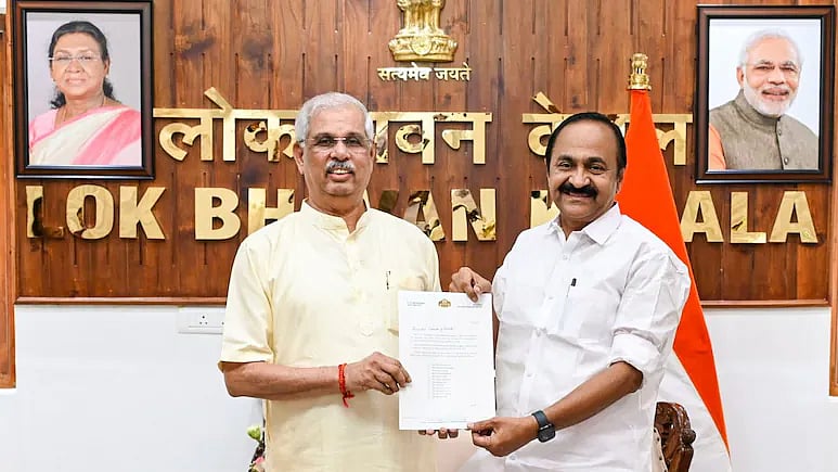 ಕೇರಳ: ವಿ.ಡಿ ಸತೀಶನ್ ಸಂಪುಟದಲ್ಲಿ 20 ಸಚಿವರು;14 ಮಂದಿ ಹೊಸಬರು!