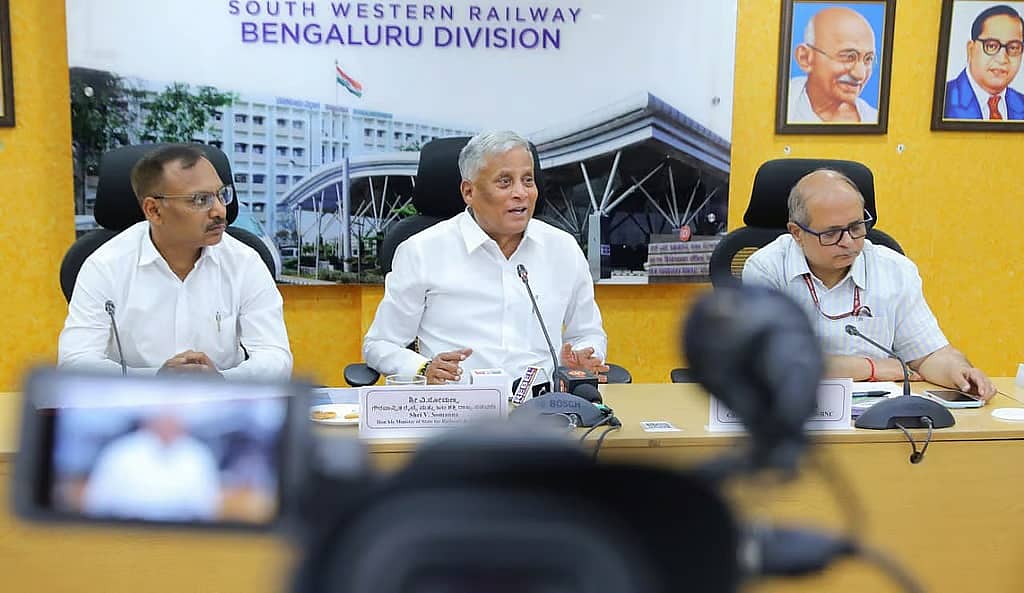 ಬೆಂಗಳೂರು ಸುತ್ತ ರೈಲ್ವೆ ಅಭಿವೃದ್ಧಿಗೆ ವೇಗ; ರಾಜ್ಯದಲ್ಲಿ 50 ಸಾವಿರ ಕೋಟಿ ರೂ ರೈಲ್ವೆ ಕಾಮಗಾರಿಗಳು ಪ್ರಗತಿಯಲ್ಲಿವೆ- ವಿ. ಸೋಮಣ್ಣ