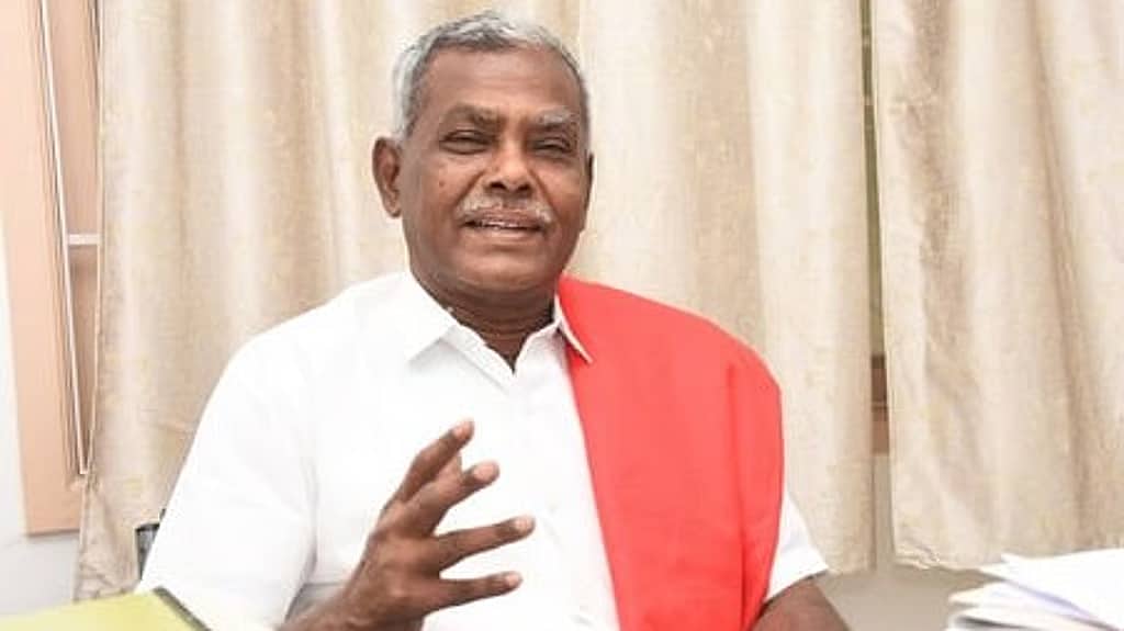 TVK ಸರ್ಕಾರಕ್ಕೆ ಸಂಕಷ್ಟ: ವಿಜಯ್ ಸಂಪುಟಕ್ಕೆ AIADMK ಸೇರಿದರೆ CPM ಬೆಂಬಲ ಮರುಪರಿಶೀಲನೆ; ಷಣ್ಮುಗಂ ಶಾಕಿಂಗ್ ಹೇಳಿಕೆ