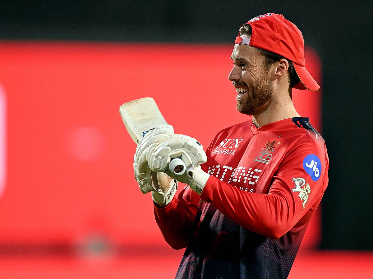 IPL 2026: ಪ್ಲೇಆಫ್ಗೂ ಮುನ್ನ RCBಗೆ ಆನೆಬಲ; ತಂಡಕ್ಕೆ ಮರಳಲಿದ್ದಾರೆ ಸ್ಫೋಟಕ ಬ್ಯಾಟರ್ ಫಿಲ್ ಸಾಲ್ಟ್!