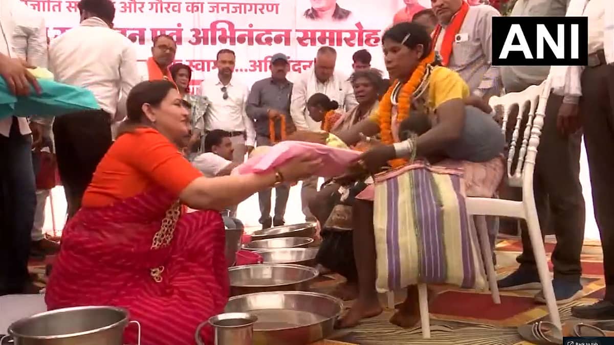 Ghar wapasi: ಪಾಸ್ಟರ್ ಸಹಿತ ಹಿಂದೂ ಧರ್ಮಕ್ಕೆ 200 ಮಂದಿ ವಾಪಸ್