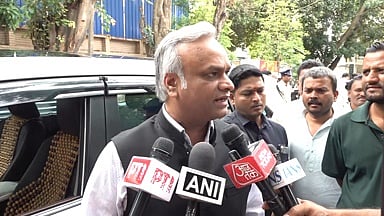 'ವಿಶ್ವಗುರು ಮೋದಿಯವರಿಗೆ ಯುದ್ಧ ನಿಲ್ಲಿಸಿ ಇಂಧನ ಬೆಲೆ ಇಳಿಕೆ ಮಾಡಲು ಏಕೆ ಆಗುತ್ತಿಲ್ಲ': ಸಚಿವ ಪ್ರಿಯಾಂಕ್ ಖರ್ಗೆ; Video