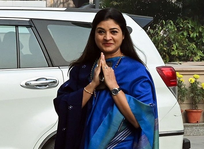 ಪೊಲೀಸರ ಮೇಲೆ ಹಲ್ಲೆ ಪ್ರಕರಣ: ಕಾಂಗ್ರೆಸ್ ನಾಯಕಿ ಅಲ್ಕಾ ಲಂಬಾ ದೋಷಿ; ದೆಹಲಿ ನ್ಯಾಯಾಲಯ ತೀರ್ಪು!