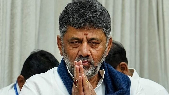 ನನಗೆ ಯಾರೂ ಹೂವಿನ ಹಾರ ಹಾಕ್ಬೇಡಿ: ನಿಯೋಜಿತ ಸಿಎಂ ಡಿ.ಕೆ ಶಿವಕುಮಾರ್ ಹೀಗೆ ಹೇಳಿದ್ಯಾಕೆ ಗೊತ್ತಾ?