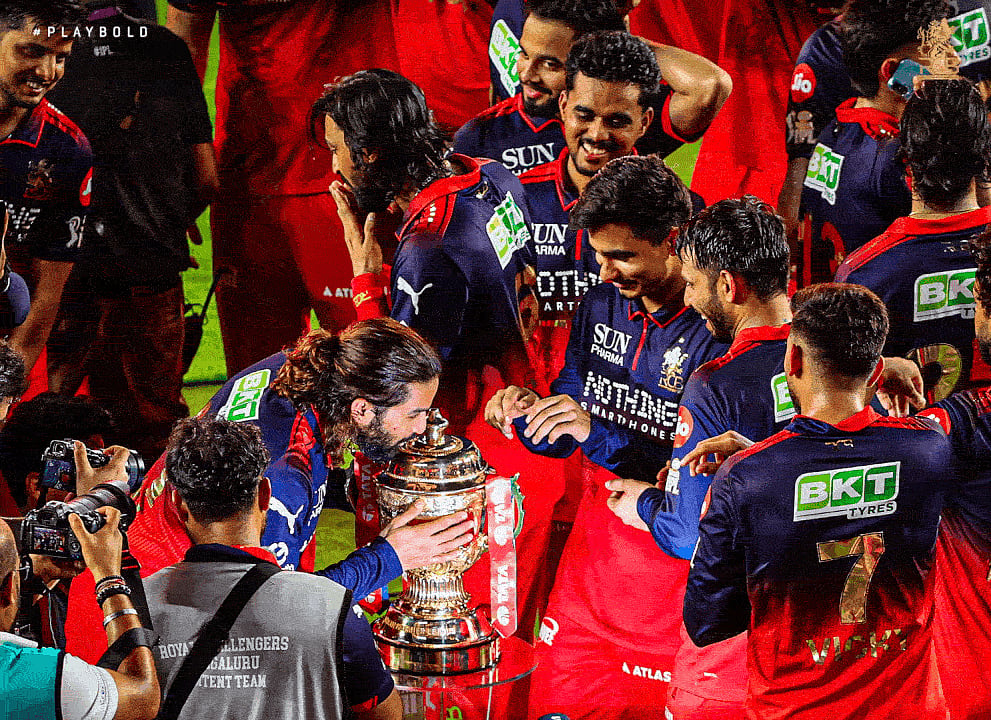 IPL 2026: ಈ ಸಲನೂ ಕಪ್ ನಮ್ದೇ... ಸತತ 2ನೇ ಬಾರಿ ಐಪಿಎಲ್ ಟ್ರೋಫಿ ಮುಡಿಗೇರಿಸಿಕೊಂಡ RCB; GT ಧೂಳಿಪಟ