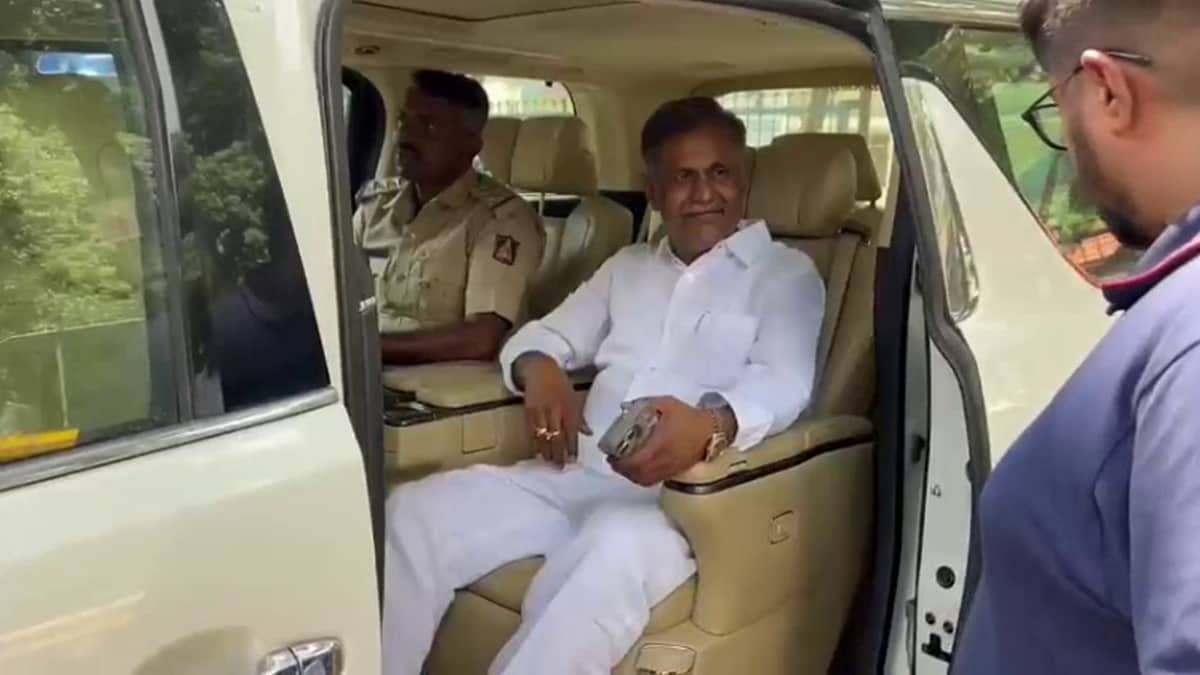 ಮಾಜಿ ಎಂಎಲ್ಸಿ ದಯಾನಂದ ರೆಡ್ಡಿ ಕಿಡ್ನ್ಯಾಪ್ ಕೇಸ್: 3 ಕೋಟಿ ರೂ ಹಣಕ್ಕೆ ಬೇಡಿಕೆಯಿಟ್ಟಿದ್ದ ನಾಲ್ವರು ಅರೆಸ್ಟ್