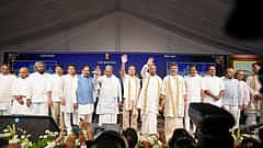 ಡಿಕೆಶಿ ಸಂಪುಟದಲ್ಲಿ ಅಹಿಂದಕ್ಕೆ ಆದ್ಯತೆ: ಯಾವ ಸಮುದಾಯಕ್ಕೆ ಎಷ್ಟು ಸಚಿವ ಸ್ಥಾನ? ಇಲ್ಲಿದೆ ಸಂಕ್ಷಿಪ್ತ ವಿವರ