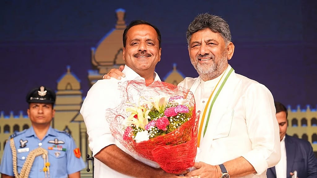 ದಕ್ಷಿಣ ಕನ್ನಡದ ಮೇಲೆ ಕಾಂಗ್ರೆಸ್ ಕಣ್ಣು: ಯು.ಟಿ ಖಾದರ್ಗೆ ಮಂತ್ರಿಗಿರಿ; BJP ಭದ್ರಕೋಟೆ ಭೇದಿಸಲು ರಣತಂತ್ರ!