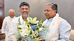 ನಾನೇರಿದೆತ್ತರಕ್ಕೆ ನೀನೇರಬಲ್ಲೆಯಾ?: ನಿರ್ಗಮನಕ್ಕೂ ಮುನ್ನ ಉನ್ನತ ಹುದ್ದೆ ಅಲಂಕರಿಸಿ ವಿರೋಧಿಗಳಿಗೆ ಸೆಡ್ಡು ಹೊಡೆದ 'ರಾಜನೀತಿಜ್ಞ' ಸಿದ್ದರಾಮಯ್ಯ!