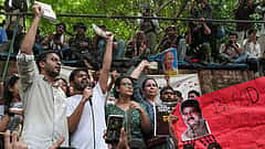NEET ವಿವಾದ: 'Cockroach Janta Party' ಪ್ರತಿಭಟನೆಗೆ ಭಾರೀ ಬೆಂಬಲ; ಜಂತರ್ ಮಂತರ್ನಲ್ಲಿ ನೂರಾರು ವಿದ್ಯಾರ್ಥಿಗಳ ಧರಣಿ, ಧರ್ಮೇಂದ್ರ ಪ್ರಧಾನ್ ರಾಜೀನಾಮೆಗೆ ಆಗ್ರಹ