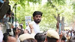 CJP protest: ಪ್ರತಿಭಟನೆಗೆ ಅಡ್ಡಿಪಡಿಸಲು, ಕಲ್ಲು ತೂರಲು ಬಿಜೆಪಿ ಗೂಂಡಾಗಳನ್ನು ಕಳುಹಿಸಿದೆ; ಕೇಂದ್ರದ ವಿರುದ್ಧ ದೀಪ್ಕೆ ಕಿಡಿ