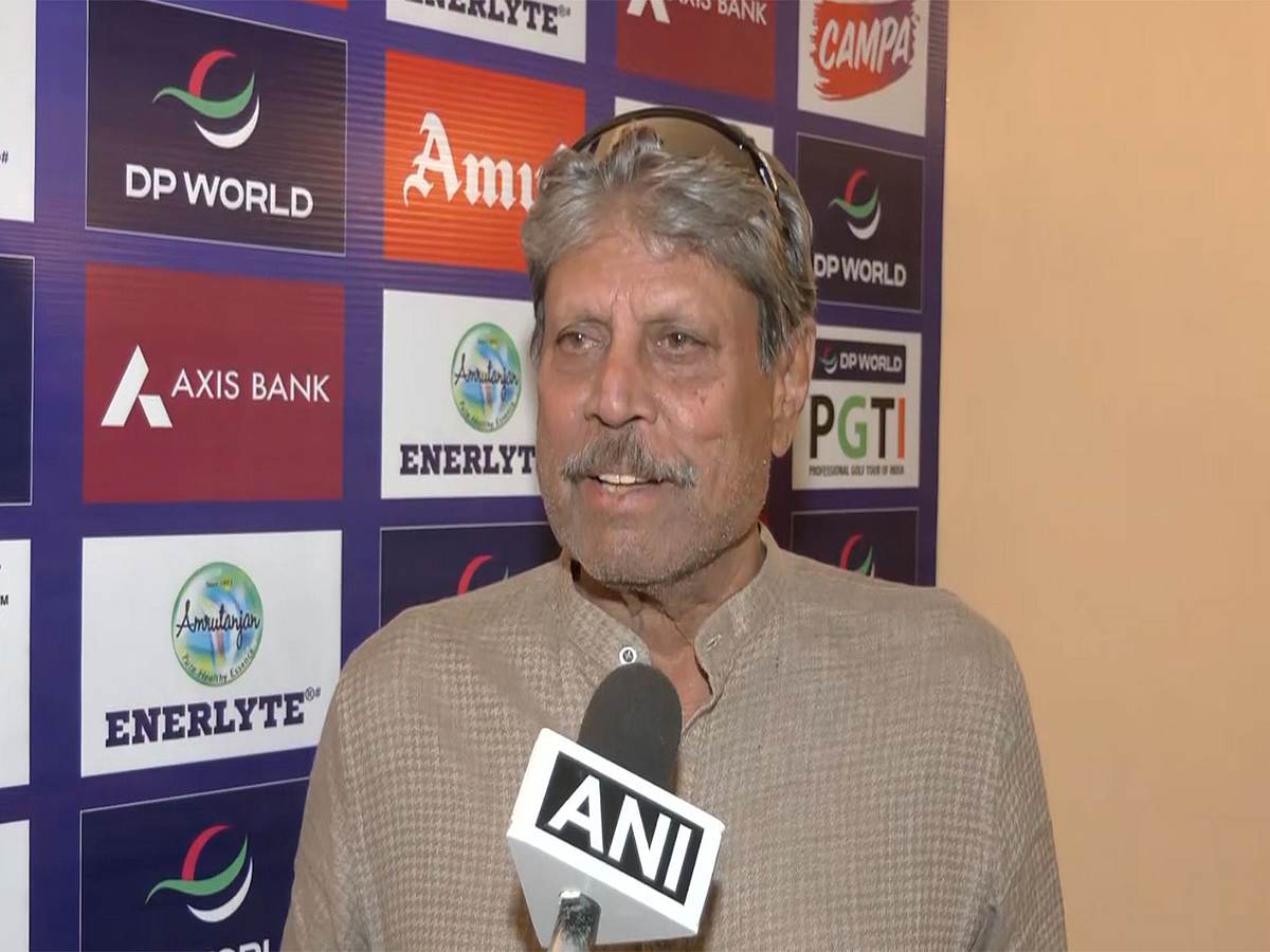 'ಬದ್ಮಾಶ್'ಗೆ ತಕ್ಕ ಪಾಠ ಕಲಿಸುತ್ತೇನೆ: ಯೋಗರಾಜ್ ಸಿಂಗ್ ವಿವಾದಾತ್ಮಕ ಹೇಳಿಕೆಗಳಿಗೆ ಕಪಿಲ್ ದೇವ್ ಪ್ರತಿಕ್ರಿಯೆ; ಸ್ಪಷ್ಟ ಸಂದೇಶ ರವಾನೆ