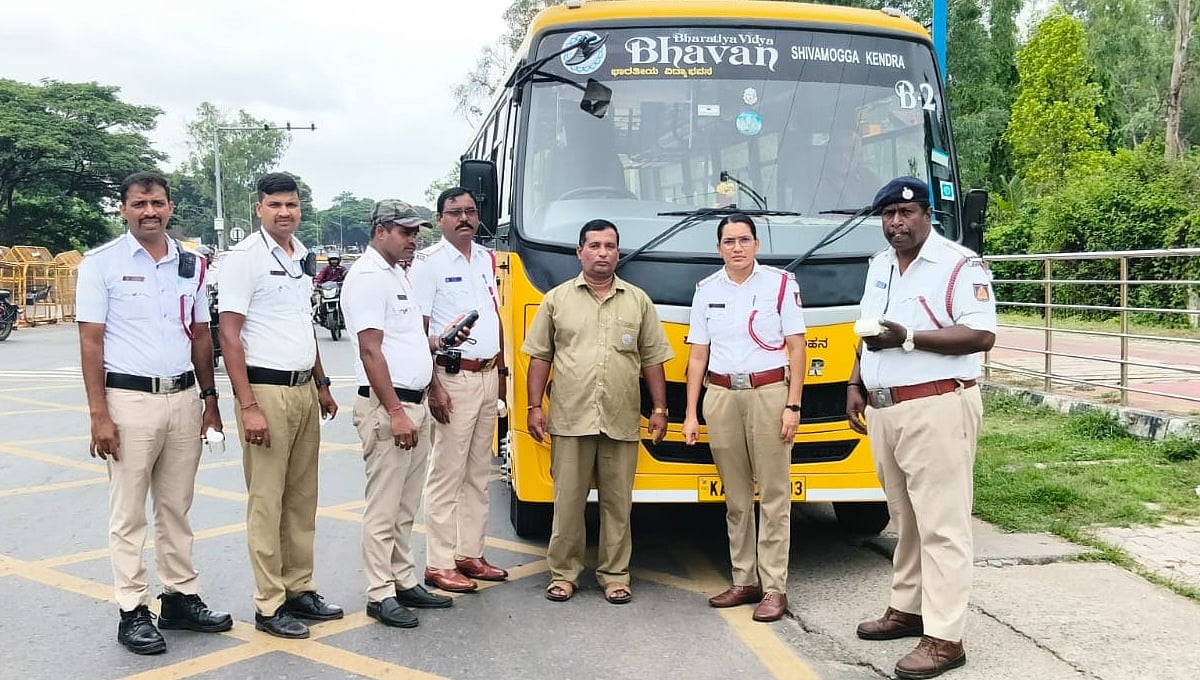 ಬೆಳಬೆಳಗ್ಗೆ ಕುಡಿದು ಚಾಲನೆ: 7 ಶಾಲಾ ವಾಹನ ಚಾಲಕರ ವಿರುದ್ಧ ಕೇಸ್ ದಾಖಲು; ಡಿಎಲ್ ರದ್ದಿಗೆ ಕ್ರಮ