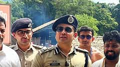 'ಕನ್ನಡಿಗರೇ ಕೊಟ್ಟಿಯೂರಿಗೆ ಬನ್ನಿ, ಭದ್ರತೆ ಕೊಡ್ತೀವಿ': ಕೇರಳ DIG ಯತೀಶ್ ಚಂದ್ರ ಕನ್ನಡದಲ್ಲೇ ಮನವಿ; Video