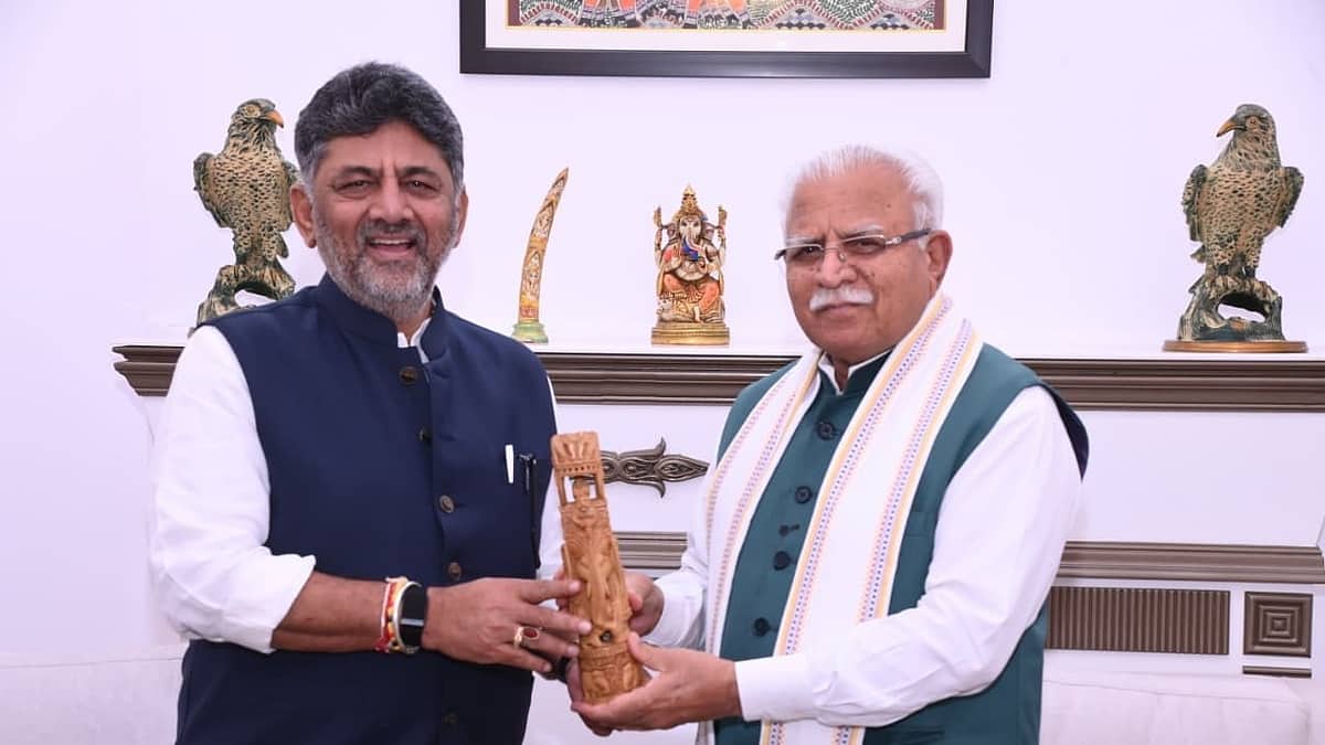 ಕೇಂದ್ರ ಸಚಿವರನ್ನು ಭೇಟಿಯಾದ ಸಿಎಂ ಶಿವಕುಮಾರ್: Metro ವಿಸ್ತರಣೆ, ಡಬಲ್ ಡೆಕ್ಕರ್ ಸೇರಿ ಹಲವು ಯೋಜನೆಗಳ ಅನುಮತಿಗೆ ಮನವಿ!