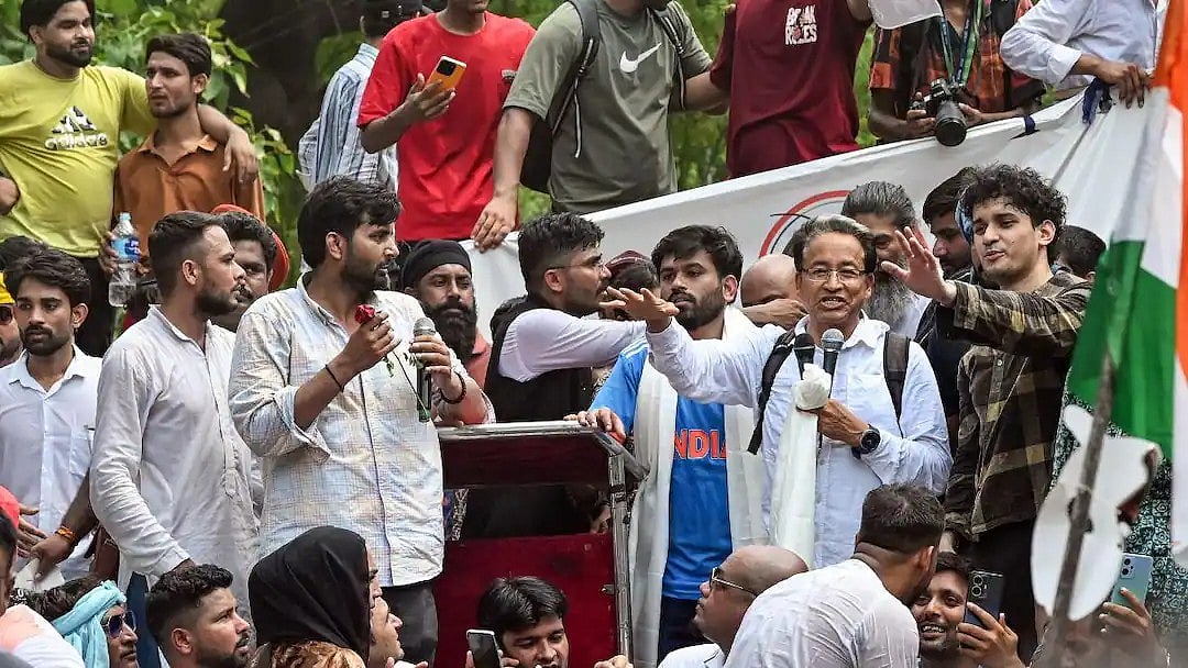 ಪುಣೆ ರ್ಯಾಲಿಯಲ್ಲಿ ಸಾವಿರಾರು 'ಕಾಕ್ರೋಚ್' ಭಾಗಿ: ಮುಂದಿನ CJP ಪ್ರತಿಭಟನೆಗಳ ವೇಳಾಪಟ್ಟಿ ಪ್ರಕಟ!