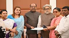 ಪಶ್ಚಿಮ ಬಂಗಾಳದಲ್ಲಿ ರಾಜಕೀಯ ಕೋಲಾಹಲ: TMC ಬಂಡಾಯ ಗುಂಪು ಕಾಕೋಲಿ ಘೋಷ್ ನೇತೃತ್ವದಲ್ಲಿ NCP ಜೊತೆ ವಿಲೀನ!