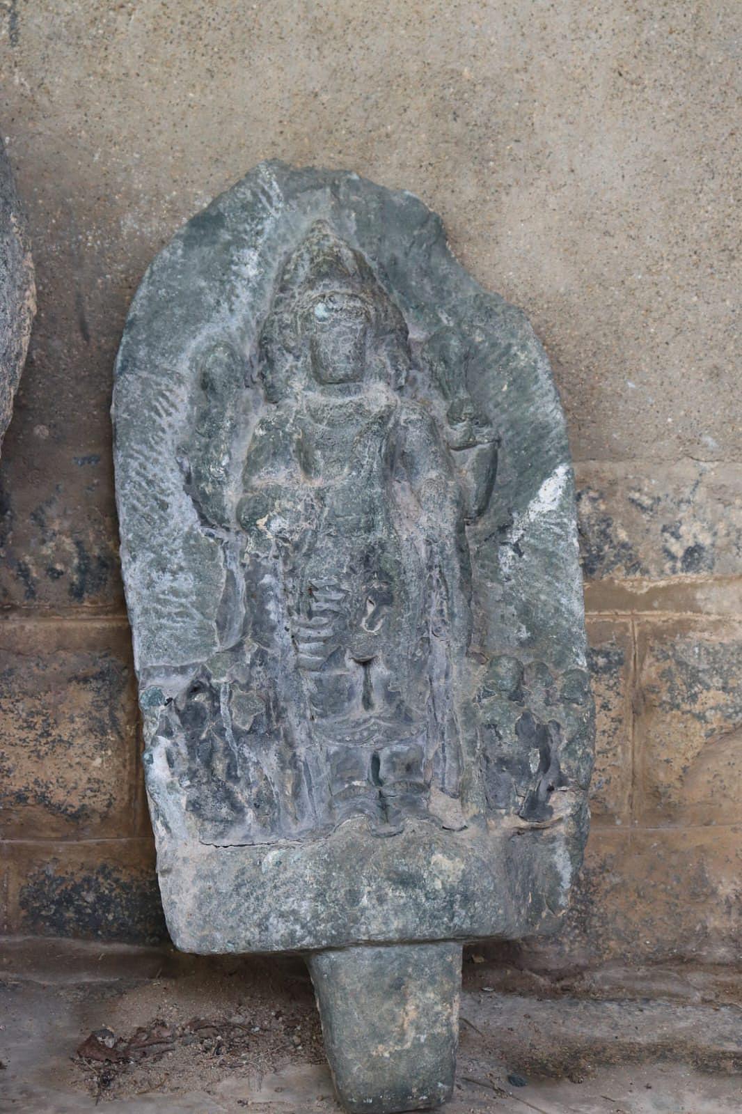 ತ್ರಿಮುಖ ಸೂರ್ಯದೇವನ ವಿಗ್ರಹ