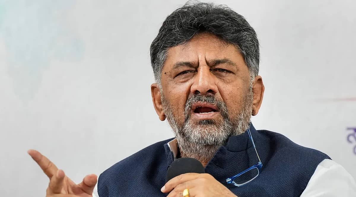 'ಬೆಂಗಳೂರಲ್ಲಿ 20 ಲಕ್ಷಕ್ಕೂ ಅಧಿಕ ಮಂದಿ ಹೊರಗಿನವರು, SIR ನಿಂದ ಅವಕಾಶನೂ ಇದೆ, ಅಪಾಯನೂ ಇದೆ': CM ಡಿ.ಕೆ ಶಿವಕುಮಾರ್; Video