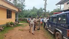ಮಂಗಳೂರಿನಲ್ಲಿ ಮನಕಲಕುವ ಘಟನೆ: ಮನೆಯಲ್ಲಿ ತಂದೆ-ತಾಯಿ ಶವವಾಗಿ ಪತ್ತೆ; ಗೋಗರೆದ 2 ವರ್ಷದ ಮಗು!