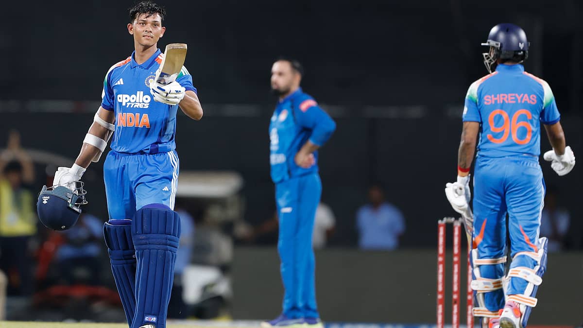 3rd ODI: 22 ವರ್ಷಗಳ ಹಳೆಯ ದಾಖಲೆ ಕೇವಲ 6 ಎಸೆತಗಳಲ್ಲಿ ಮುರಿದ ಭಾರತ