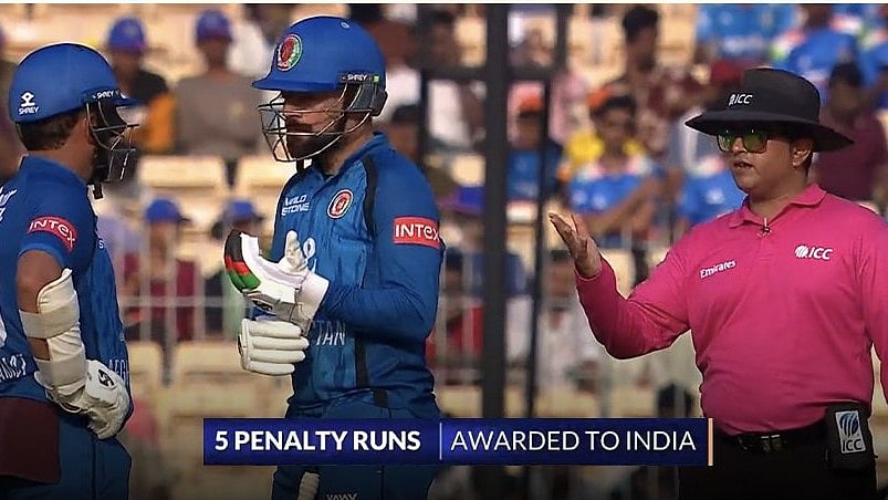 3rd ODI: ಆಫ್ಘಾನಿಸ್ತಾನಕ್ಕೆ ಪೆನಾಲ್ಟಿ ಶಾಕ್; ಇನ್ನಿಂಗ್ಸ್ ಆರಂಭಕ್ಕೂ ಮುನ್ನವೇ ಭಾರತಕ್ಕೆ 5 ರನ್, ಮೊದಲ ಓವರ್ ನಲ್ಲೇ 23 ರನ್; ವಿಚಿತ್ರ ದಾಖಲೆ!