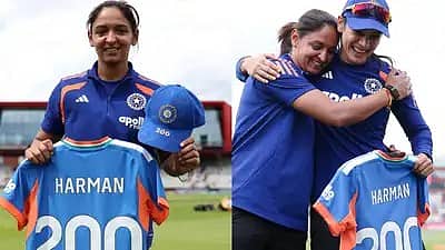 ವಿಶ್ವ ಕ್ರಿಕೆಟಿನಲ್ಲಿ ಯಾರಿಗೂ ಸಾಧ್ಯವಾಗದ ಹೊಸ ದಾಖಲೆ ಬರೆದ ಭಾರತದ ಹರ್ಮನ್ ಪ್ರೀತ್ ಕೌರ್!