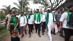 Bidadi Township: ಭೂಸ್ವಾಧೀನ ಪ್ರಕ್ರಿಯೆಗೆ JDS ವಿರೋಧ; 11 ಕಿ.ಮೀ ಪಾದಯಾತ್ರೆ ನಡೆಸಿದ ನಿಖಿಲ್ ಕುಮಾರಸ್ವಾಮಿ