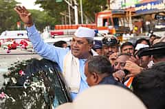 ತವರಿನಲ್ಲಿ ಸಿದ್ದರಾಮಯ್ಯಗೆ ಭರ್ಜರಿ ಸ್ವಾಗತ: ಕಾಂಗ್ರೆಸ್ ನಾಯಕರೊಂದಿಗೆ ಮಾಜಿ ಸಿಎಂ ಭರ್ಜರಿ ಬಾಡೂಟ-Video