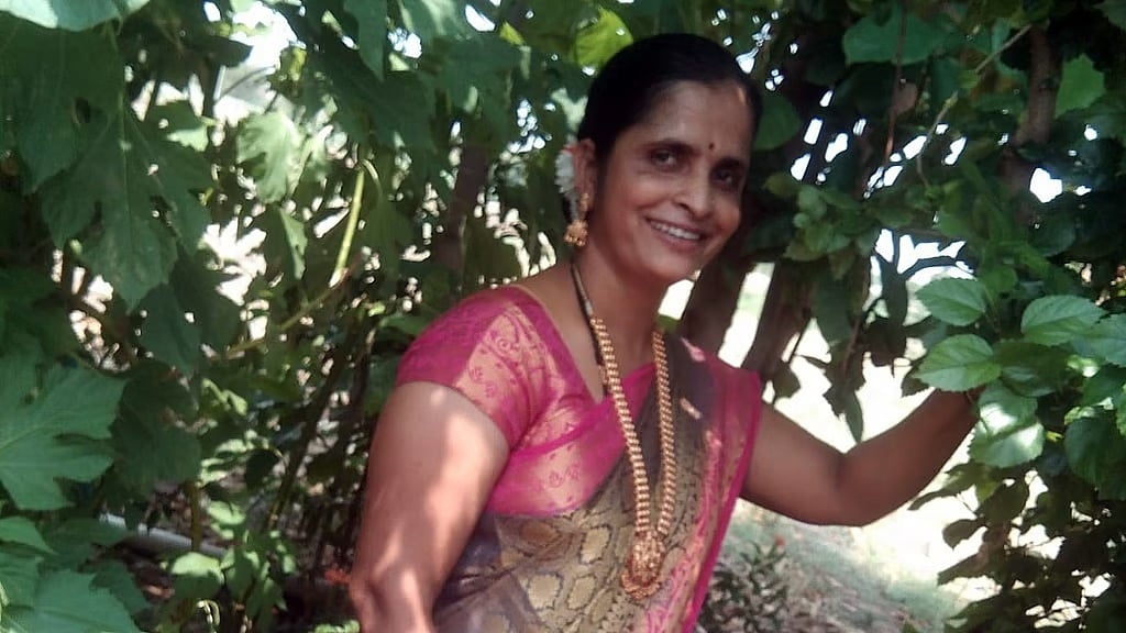 ಬೆಳಗಾವಿ: ನಿದ್ರೆಯಲ್ಲಿದ್ದ ಪತ್ನಿಯನ್ನು ಮಾರಾಕಾಸ್ತ್ರಗಳಿಂದ ಕೊಚ್ಚಿ ಕೊಲೆಗೈದ ಪತಿ..!