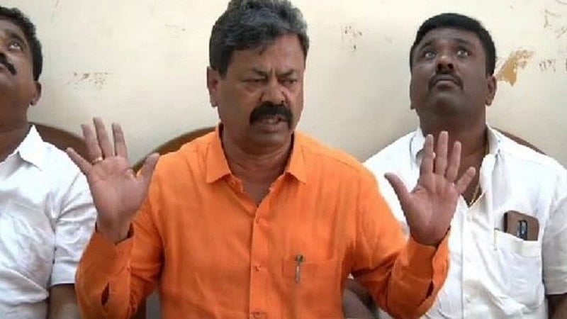 ತಾಕತ್ತಿದ್ದರೆ ಯಡಿಯೂರಪ್ಪ-ವಿಜಯೇಂದ್ರರನ್ನು ಪಕ್ಷದಿಂದ ಹೊರ ಹಾಕಿ: ಸ್ವಪಕ್ಷದ ನಾಯಕರಿಗೇ ರೇಣುಕಾಚಾರ್ಯ ಸವಾಲು..!