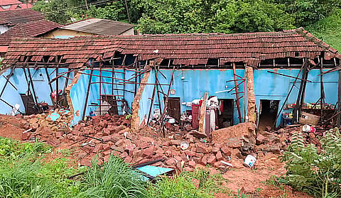 ಮಂಗಳೂರು: ಭಾರೀ ಮಳೆ, ಮನೆ ಗೋಡೆ ಕುಸಿತ, ಮೂವರ ಸಾವು, ಹಲವರ ರಕ್ಷಣೆ, Video