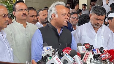 ಕಲ್ಲು ಕ್ವಾರಿ ದುರ್ಘಟನೆ ನಿರ್ಲಕ್ಷ್ಯದಿಂದ ಸಂಭವಿಸಿದಂತೆ ಕಾಣುತ್ತಿದೆ; ಗಣಿ ಹಾಗೂ ಗೃಹ ಇಲಾಖೆ ತನಿಖೆ ನಡೆಸುತ್ತಿವೆ: ಪ್ರಿಯಾಂಕ್ ಖರ್ಗೆ-Video