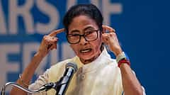 TMC dispute: ಬಂಡಾಯ ಬಣಕ್ಕೆ ಸಮಯ ಕೊಡಬೇಡಿ.. ತಕ್ಷಣ ತೀರ್ಪು ನೀಡಿ; ಚುನಾವಣಾ ಆಯೋಗಕ್ಕೆ ಮಮತಾ ಬ್ಯಾನರ್ಜಿ ಒತ್ತಾಯ