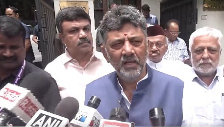 ಆರೋಪ ಮಾಡುವುದು ವಿರೋಧ ಪಕ್ಷದ ಕೆಲಸ, ಸರ್ಕಾರವಾಗಿ ಎಲ್ಲರಿಗೂ ನ್ಯಾಯ ದೊರಕಿಸುವುದು ನಮ್ಮ ಜವಾಬ್ದಾರಿ: ಡಿ ಕೆ ಶಿವಕುಮಾರ್-Video