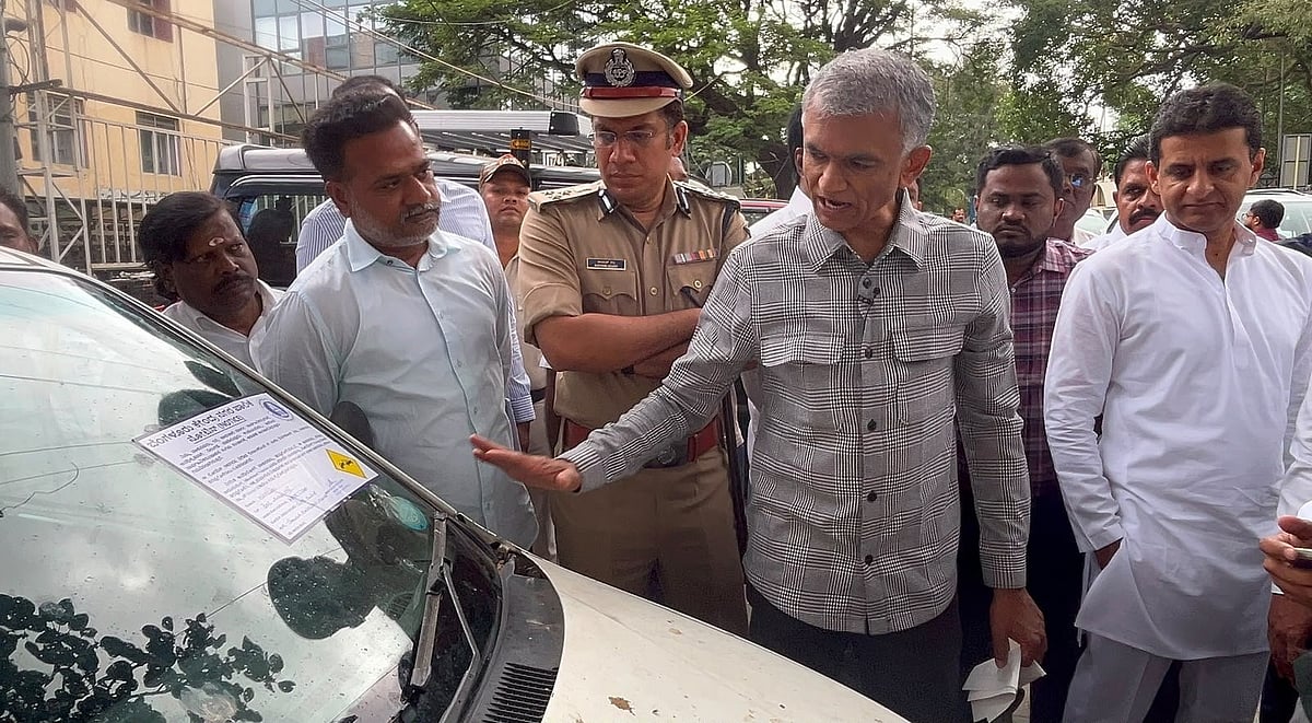 ಬೆಂಗಳೂರಿನಲ್ಲಿ ಅನಾಥ ವಾಹನ ತೆರವು ಕಾರ್ಯಾಚರಣೆಗೆ ಸಚಿವ ಕೃಷ್ಣ ಭೈರೇಗೌಡ ಚಾಲನೆ; Video