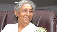 ಎಸ್ ಜಾನಕಿ ಇನ್ನಿಲ್ಲ: ದಕ್ಷಿಣ ಭಾರತದ ಗಾನ ಕೋಗಿಲೆ ಮೈಸೂರಿನಲ್ಲಿ ನಿಧನ!