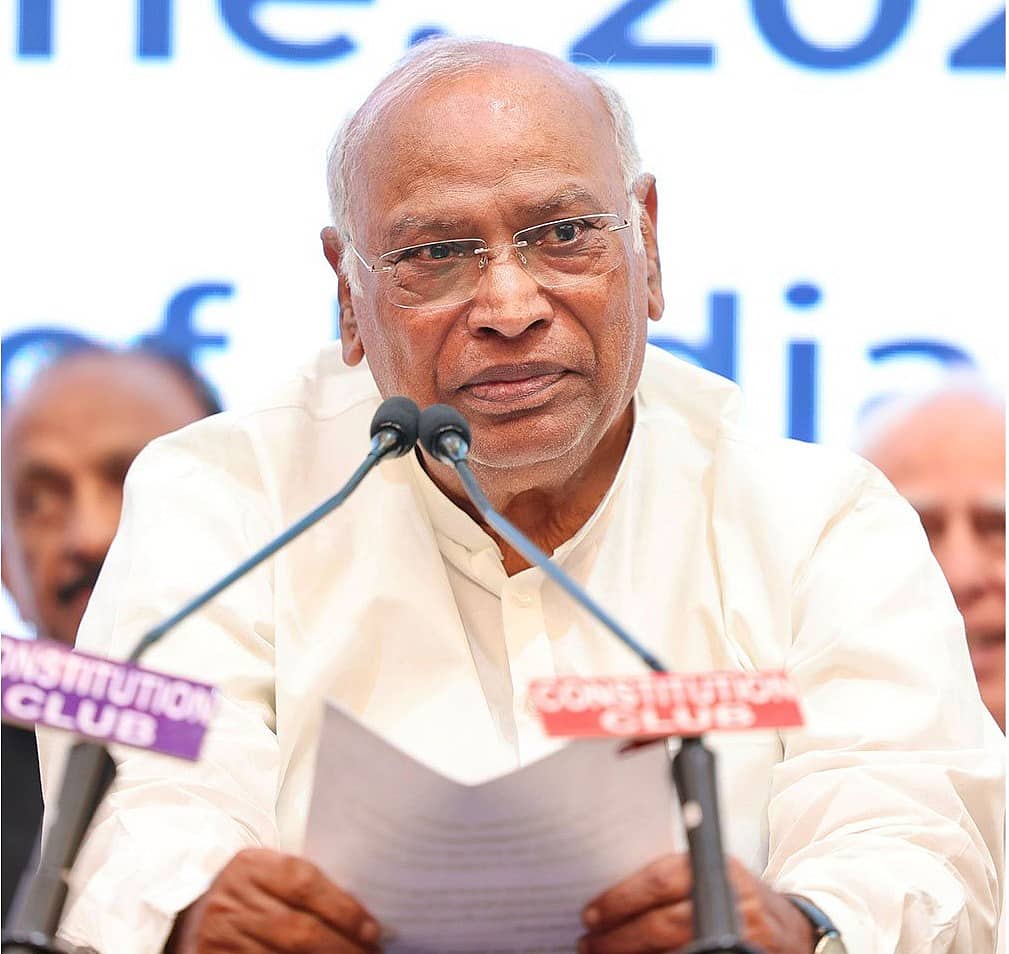 'ಆ '56 ಇಂಚಿನ ಎದೆ' ಎಲ್ಲಿ ಹೋಯಿತು?'; ಅವರು ಹೋದ ನಂತರವೇ ದೇಶಕ್ಕೆ ಅಚ್ಛೇ ದಿನ್ ಸಾಧ್ಯ: ಮಲ್ಲಿಕಾರ್ಜುನ ಖರ್ಗೆ