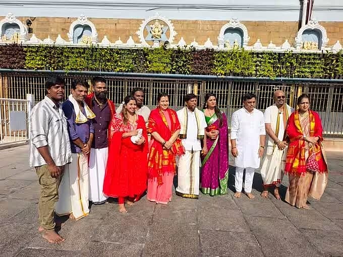 ಮೂವರು ಒಟ್ಟಿಗೆ ತಿರುಪತಿ ತಿಮ್ಮಪ್ಪನ ದರ್ಶನ ಪಡೆದ ಸ್ಯಾಂಡಲ್ವುಡ್ ತಾರೆಯರು!