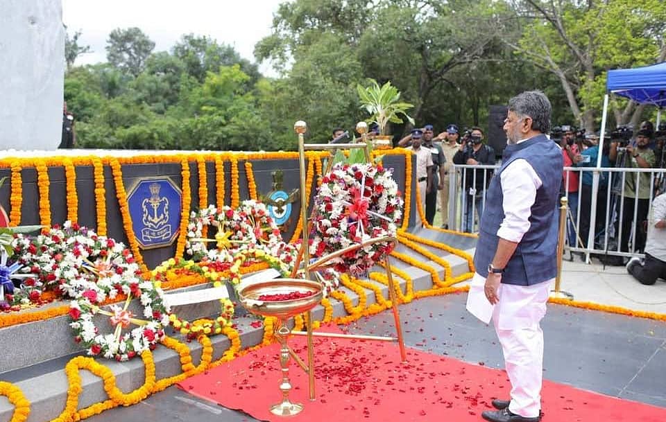 ಧರ್ಮೇಂದ್ರ ಪ್ರಧಾನ್ ಸ್ವಯಂಪ್ರೇರಿತವಾಗಿ ರಾಜೀನಾಮೆ ನೀಡಿಲ್ಲ; ವಿದ್ಯಾರ್ಥಿಗಳೇ ಹುದ್ದೆ ತೊರೆಯುವಂತೆ ಮಾಡಿದರು: CM ಡಿ.ಕೆ ಶಿವಕುಮಾರ್; Video