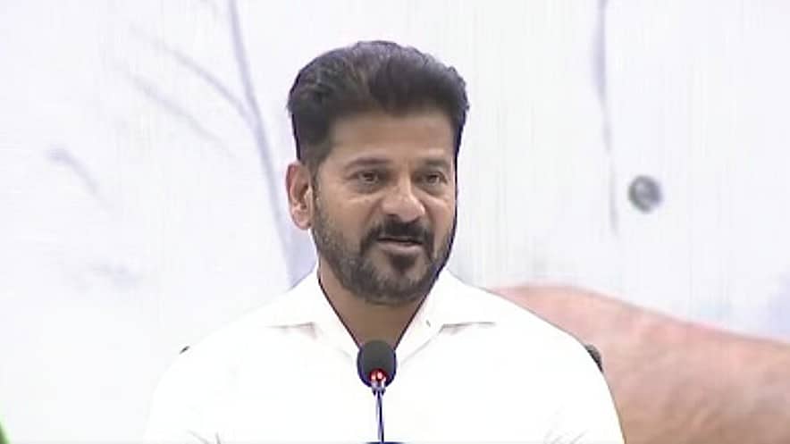ದೇಶದಲ್ಲಿ ಈಗ 'Gen Z Raj'; ಚುನಾವಣೆಗೆ ಸ್ಪರ್ಧಿಸುವ ವಯಸ್ಸಿನ ಮಿತಿಯನ್ನು 21 ವರ್ಷಕ್ಕೆ ಇಳಿಸಬೇಕು: ಸಿಎಂ ರೇವಂತ್ ರೆಡ್ಡಿ!