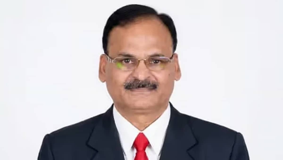 ಪಶುವೈದ್ಯಾಧಿಕಾರಿಗಳ ನೇಮಕಾತಿಯಲ್ಲಿ ಅಕ್ರಮ: ಅಮಾನತುಗೊಂಡ KPSC ಮುಖ್ಯಸ್ಥ, ಮಾಜಿ ಸಿಬ್ಬಂದಿ ವಿರುದ್ಧ FIR
